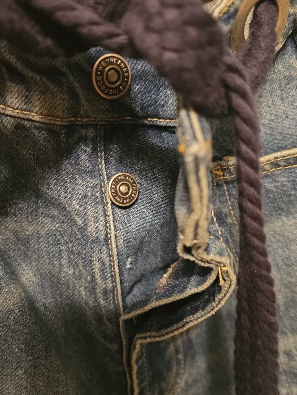 Free People - Picture 5 of 7